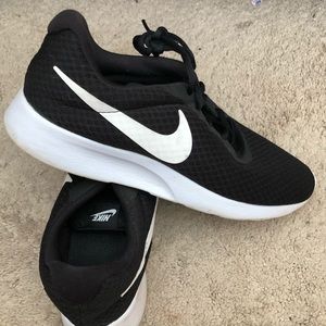 Nike running shoes gently used